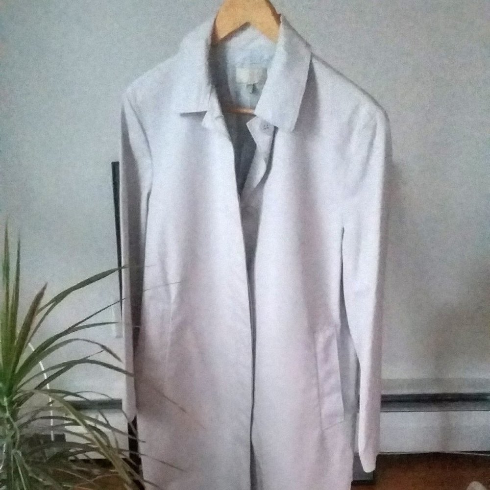 VINTAGE CLASSIC LIGHT TAUPE TRENCH COAT LINED